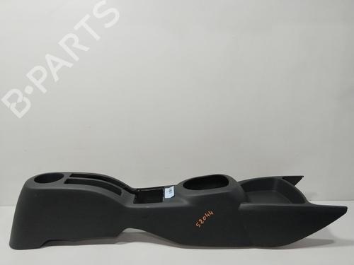 Used Middle console Middle console TOYOTA YARIS (_P9_) 1.0 VVT-i (KSP90_, KSP90R) (69 hp) 28294902 28294902