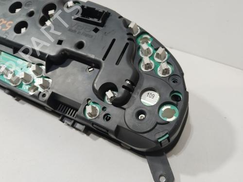 Instrument cluster PEUGEOT 406 (8B) 2.2 HDi | BP28134118C47 