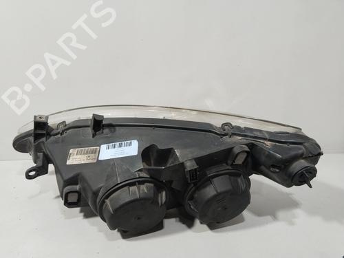 Right headlight PEUGEOT 307 SW (3H) 2.0 HDi 135 | BP29754193C29