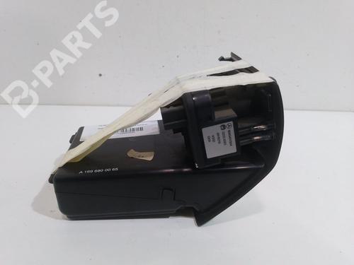 Headlight switch MERCEDES-BENZ A-CLASS (W169) A 180 CDI (169.007, 169.307) | BP11177372I24 