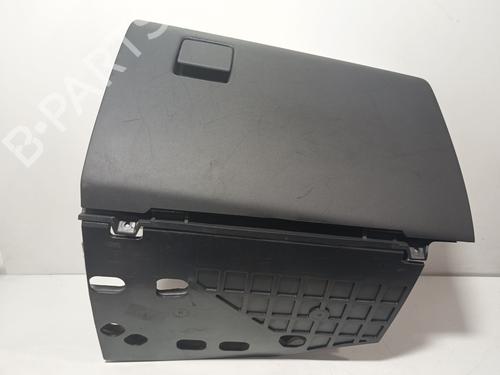 Used Glove box Glove box 36889343 36889343