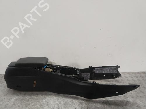 Bracciolo centrale PEUGEOT 2008 II (UD_, US_, UY_, UJ_, UR_, UC_) 1.2 PureTech 100 (USHNK) (101 hp) 31595172