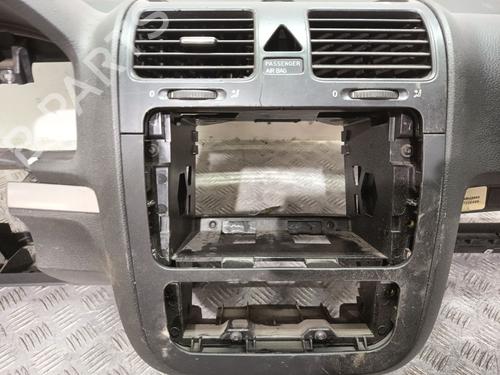 Instrumentbræt VW GOLF V Variant (1K5) 1.4 TSI | BP34631131C46 - Image 4