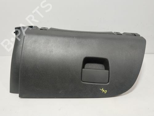 Used Glove box Glove box 38702727 38702727