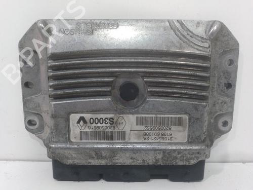 Used Engine control unit (ECU) RENAULT MEGANE II Estate (KM0/1_) 1.6 16V (112 hp) 13510446