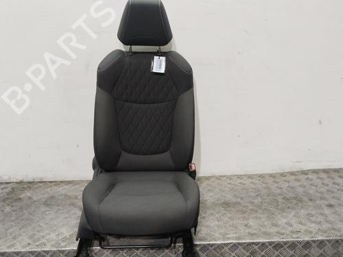 Used Right front seat TOYOTA COROLLA Saloon (_E21_) 1.8 VVTi Hybrid (ZWE211, MZEA12) (98 hp) 30512908