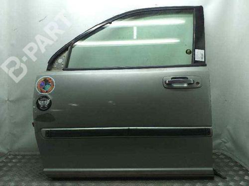 Left front door NISSAN X-TRAIL I (T30) 2.2 Di 4x4 H010A8H7MA | GRIS