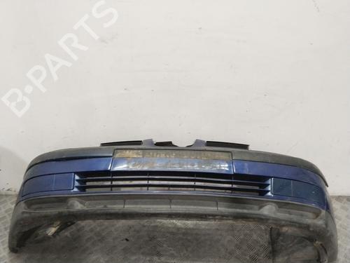 Used Front bumper Front bumper 37158441 37158441