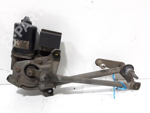 Used Front wiper motor MERCEDES-BENZ A-CLASS (W168) A 140 (168.031, 168.131) (82 hp) 7228883