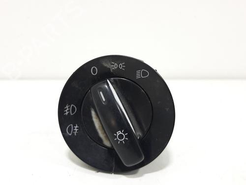 Used Headlight switch Headlight switch VW CADDY III MPV (2KB, 2KJ, 2CB, 2CJ) [2004-2016] 8111548 8111548