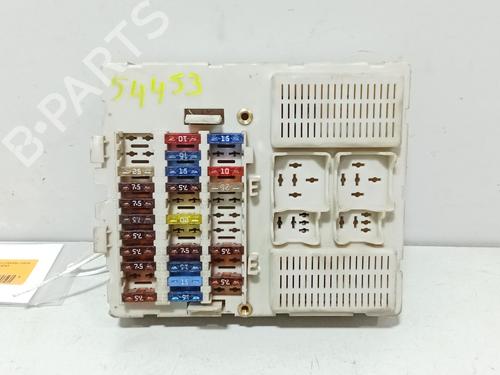 Used Fuse box Fuse box 38702715 38702715