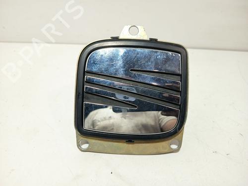 Used Tailgate handle Tailgate handle 37672440 37672440