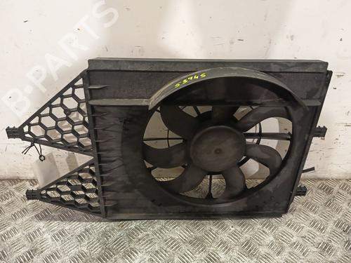 Used Radiator fan Radiator fan 38264926 38264926