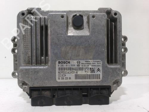 Used Engine control unit (ECU) Engine control unit (ECU) PEUGEOT 206 CC (2D) [2000-2008] 9839825 9839825