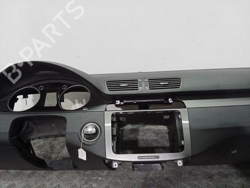 Tableau de bord VW PASSAT B6 (3C2) 2.0 TDI | BP29359994C46 