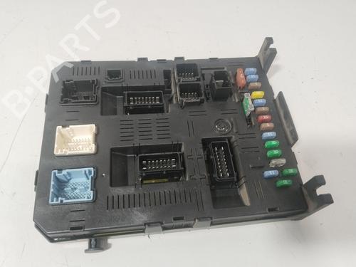 fuse-box-citroen-c4-i-lc_-2004-2005-2006-2007-2008-2009-2010-2011-2012-2013-2014-37613349 main image