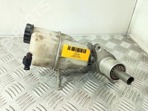 Used Brake master cylinder Brake master cylinder 36676098 36676098