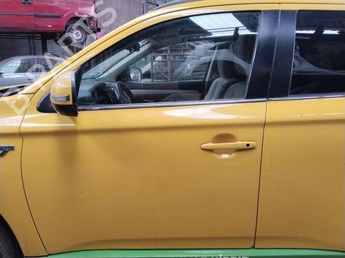 Used Left front door Left front door MITSUBISHI OUTLANDER III (GG_W, GF_W, ZJ, ZL, ZK) Plug-in Hybrid (GG2W) (200 hp) 33328994 33328994