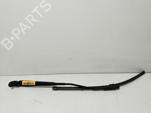 Used Front windshield wiper arm Front windshield wiper arm 38291696 38291696