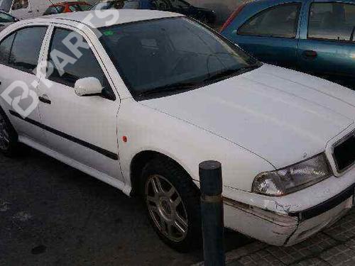 Right taillight SKODA OCTAVIA I (1U2) 1.9 TDI | BP5177509C35 