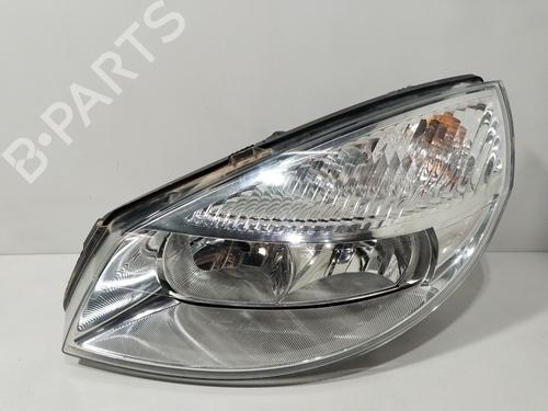 Venstre forlygte RENAULT SCÉNIC II (JM0/1_) 2.0 (JM05, JM0U, JM1N, JM1U, JM2V) | BP28794532C28 