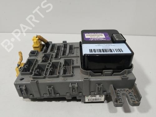Used Fuse box HONDA FR-V (BE) 1.8 (BE1) (140 hp) 28021798
