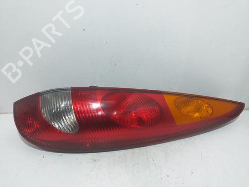 Used Right taillight NISSAN ALMERA TINO (V10) [1998-2006]  16685746
