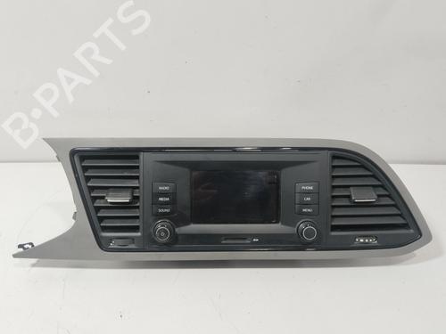 Used Display monitor Display monitor 38488699 38488699