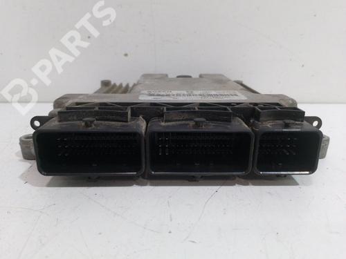 Used Engine control unit (ECU) Engine control unit (ECU) OPEL VIVARO A Bus (X83) [2001-2015] 10916815 10916815