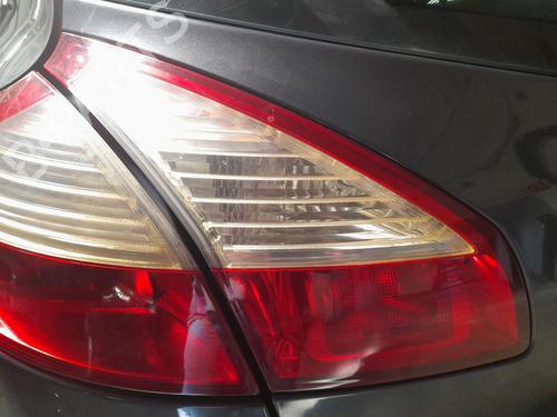 Venstre baglygte bagklap Venstre baglygte bagklap RENAULT MEGANE III Hatchback (BZ0/1_, B3_) 1.5 dCi (106 hp) 36990041 36990041