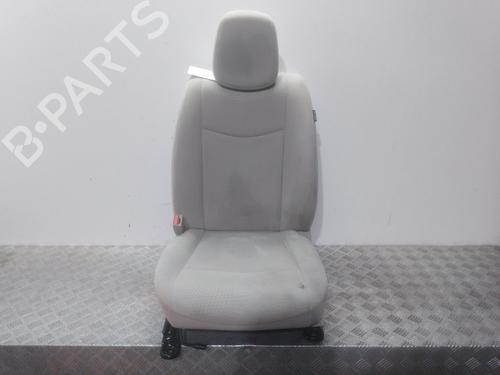 left-front-seat-nissan-leaf-ze0-electric-blanco-2010-2011-2012-2013-2014-2015-2016-2017-12258273 main image