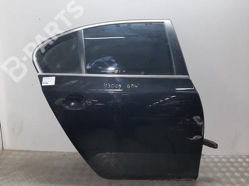 Used Right rear door BMW 5 (E60) 525 d (197 hp) 7520817