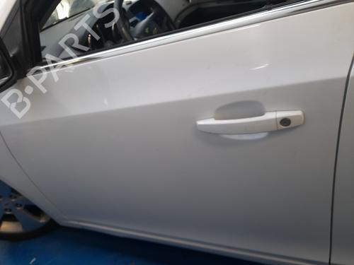 Used Left front door Left front door 37218556 37218556
