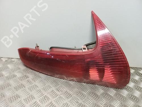 Used Right taillight PEUGEOT 206 Hatchback (2A/C) [1998-2012]  5188974