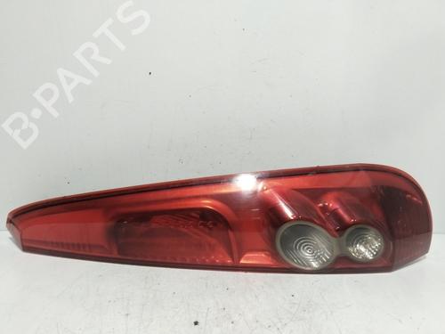 Used Right taillight FORD FIESTA V (JH_, JD_) 1.4 TDCi (68 hp) 20310159