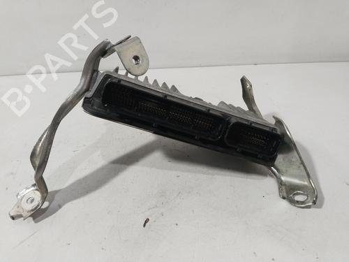 Used Engine control unit (ECU) TOYOTA COROLLA Saloon (_E21_) 1.8 VVTi Hybrid (ZWE211, MZEA12) (98 hp) 30399314