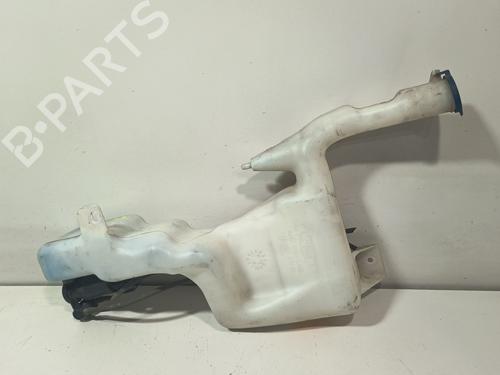 Used Windscreen washer tank Windscreen washer tank 38252782 38252782