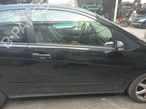 Dør højre fortil Dør højre fortil MERCEDES-BENZ A-CLASS (W169) A 160 CDI (169.006, 169.306) (82 hp) 39880720 39880720