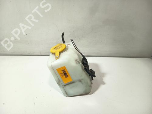 Used Washer pump Washer pump OPEL CORSA C (X01) 1.2 Twinport (F08, F68) (80 hp) 35793935 35793935