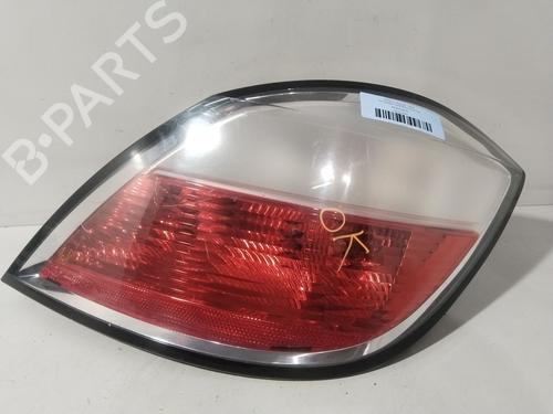 Høyre baklys OPEL ASTRA H (A04) 1.6 (L48) (105 hp) 31291552