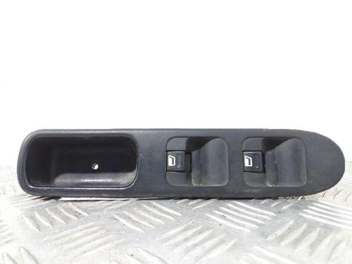 Used Left front window switch Left front window switch PEUGEOT 307 (3A/C) [2000-2012] 5208665 5208665
