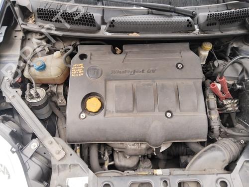 Used Engine Engine FIAT BRAVO II (198_) 1.9 D Multijet (198AXB1A) (120 hp) 33722592 33722592