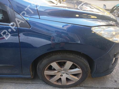 Used Right front fenders Right front fenders 38784379 38784379