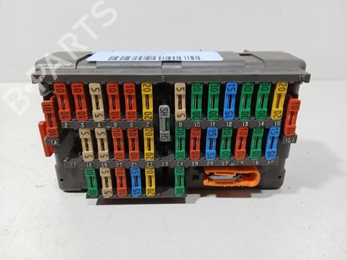 Used Fuse box PEUGEOT 406 (8B) 1.8 16V (110 hp) 29574263