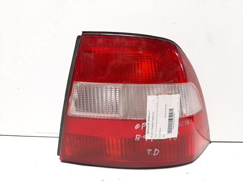 Used Right taillight OPEL VECTRA B (J96) [1995-2004]  5190427