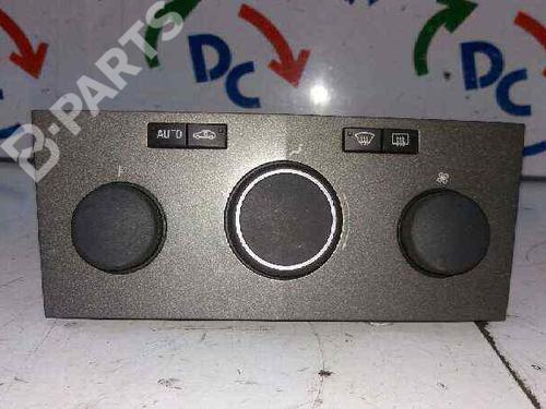 AC Styreenhet / Manøvreringsenhet OPEL ASTRA H (A04) [2004-2014]  5190850