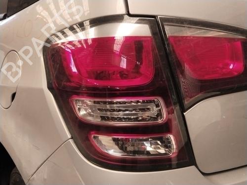 Used Left taillight Left taillight CITROËN C3 II (SC_) 1.2 VTi 82 (82 hp) 32747610 32747610