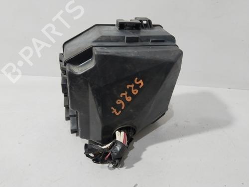 Fuse box HONDA CIVIC VIII Hatchback (FN, FK) 2.2 CTDi (FK3) | BP30832886E1