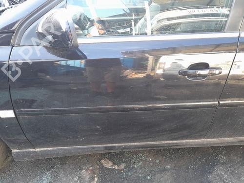 Used Left front door Left front door 38326062 38326062