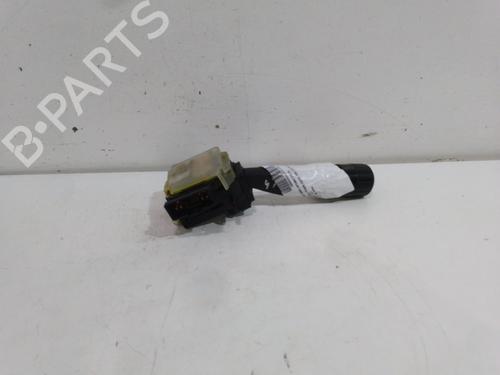 Used Steering column stalk HYUNDAI COUPE II (GK) [2001-2012]  15939194